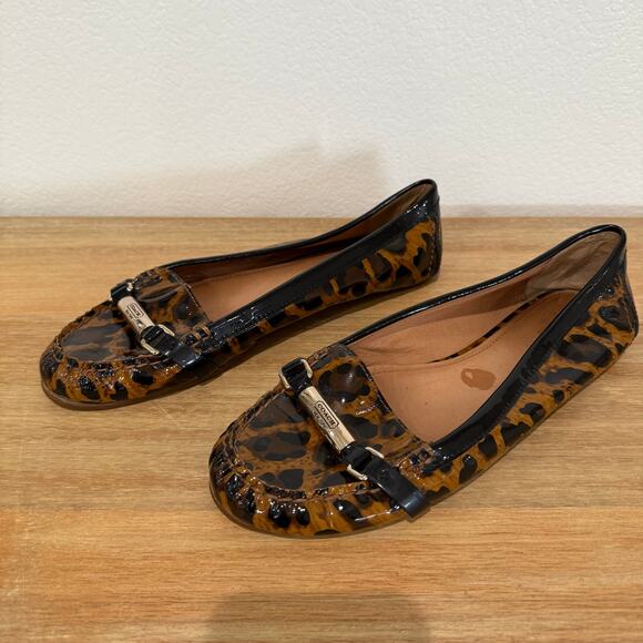 Coach Berdina Patent Leather Leopard Cheetah Flats Loafers Moccasins Size 9.5 - Picture 2 of 13